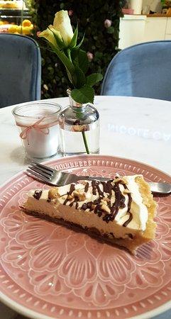 Nicole Cafe